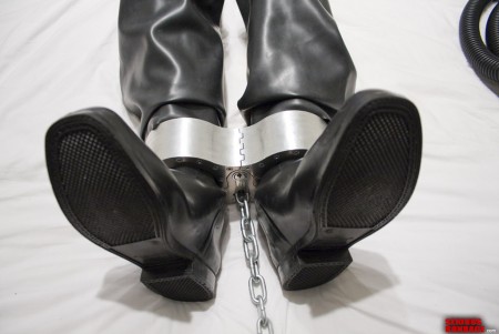 Alice In BondageLand - FemDom Fetish Movies - Latex Encasement Metal Bondage Gas Mask Alice In BondageLand - FemDom Fetish Movies - Latex Encasement Metal Bondage Gas Mask
