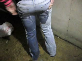 Natalees Wetting Clips - Wetting My Tight Blue Jeans While Out For A Walk
