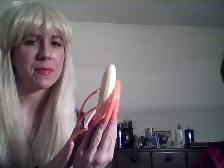 Long sexy Fingernails - Bananainsertion