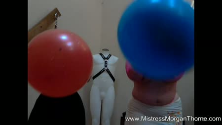 Four Foot Balloon Race 720 Mp4