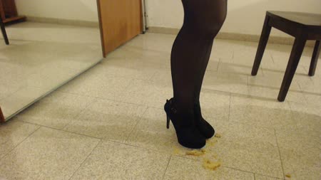 eva fetish queen - Lunch Is Served Slave eva fetish queen - Lunch Is Served Slave