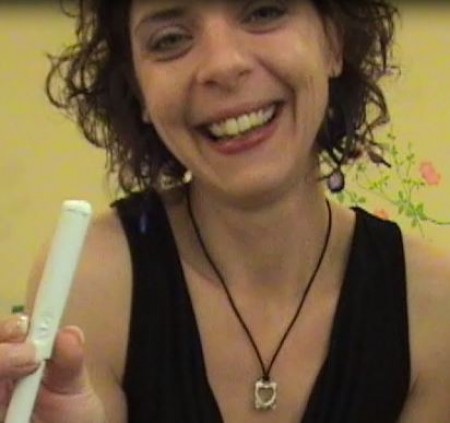 Penis Vs Tampon - Listen to me humiliate you by comparing your "cock" to my tampons. You'll never get to feel the inside of my warm pussy so i'll let you keep and rub my wet tampon on your "clitty"
i just had to prove that i'd never be able to feel you slide in me, just like I can never feel my biggest tampon be slid in.

640 x 480 hd